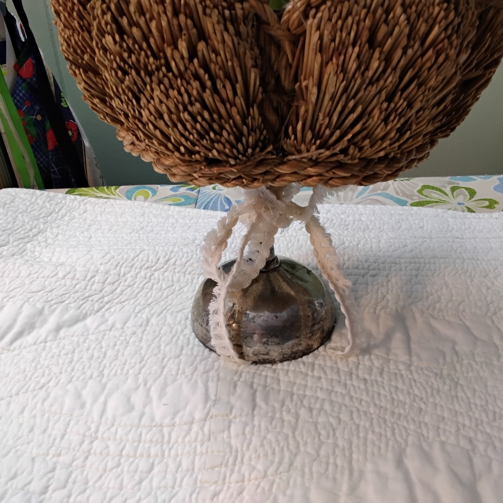 Charming Bird Nest Decor with Floral Accents - Picture 3 of 6